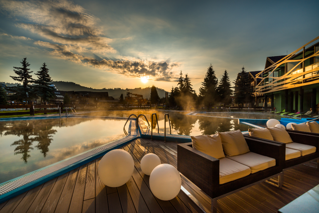Water tourism in High Tatras and Liptov: aquaparks and wellness centres