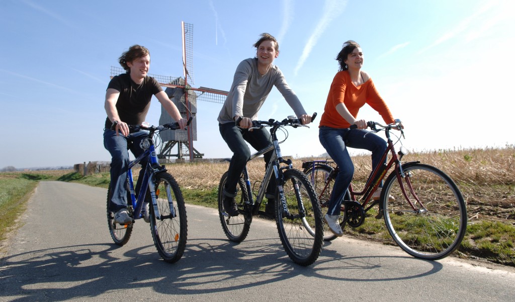 VisitFlanders cycling (Flickr/Stefan Jacobs)