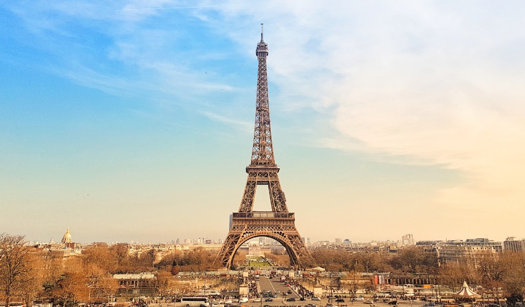 The Eiffel Tower in Paris (Image: Atout France) | France 2022 sports events