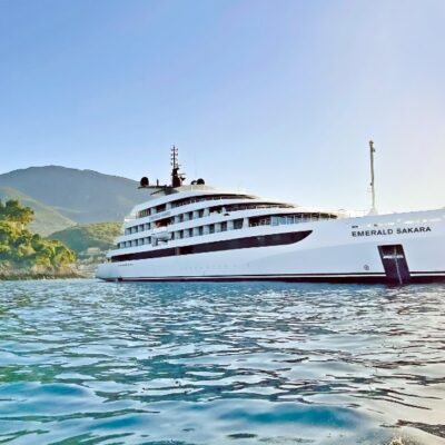 Bucket list sports trip: a luxury yacht cruise to the F1 Monaco GP in 2025