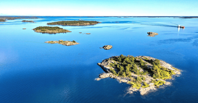 Sports travel bucket list: exploring Stockholm Archipelago on two wheels