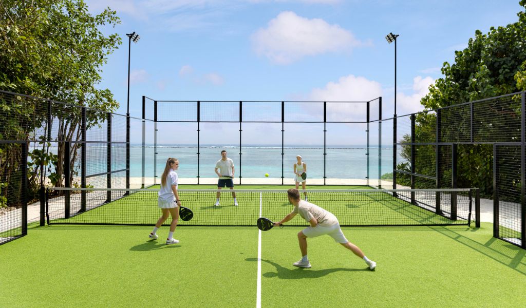 Le Méridien Maldives Resort & Spa is hosting The Maldives Padel Retreat from 13-23 December 2026 led by former world No.1, Juani Mieres.