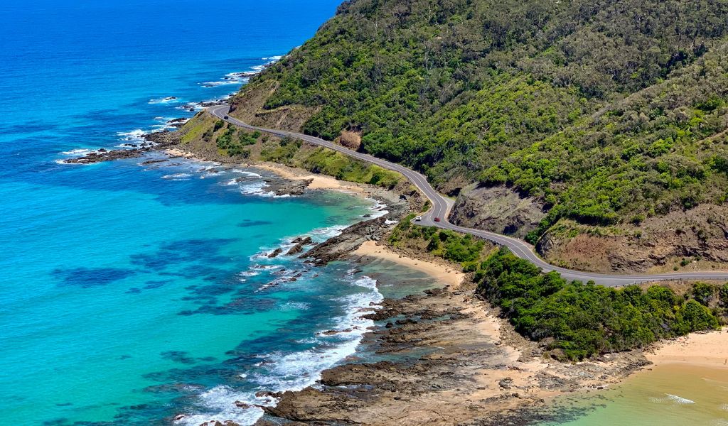Australia Great Ocean Road (Photo by Wee Ping Khoo on Unsplash)